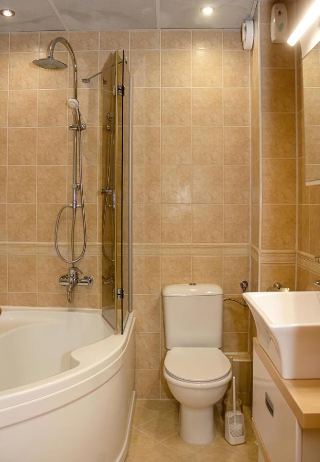 Cozy 1Bd Apartment With Free Parking In The Area By Flat Mаnager 바르나 외부 사진